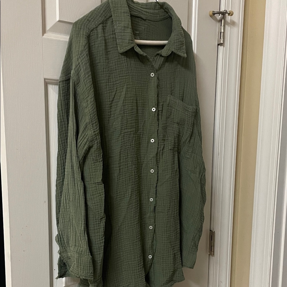 Aerie Green Button Down Shirt with shorts set